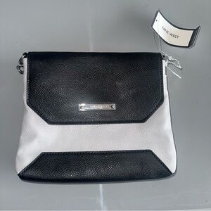 Nine West Balancing‎ Act Crossbody Handbag Black White Silver Hardware New